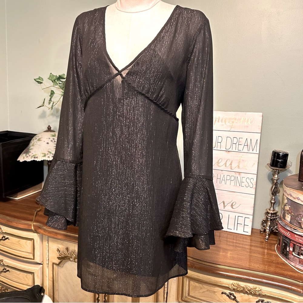 BCBGeneration Black Chiffon Sheer Metallic Bell Sleeve Evening Dress NEW NWT